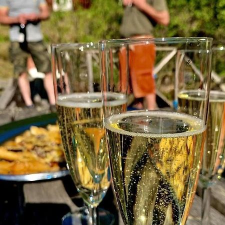 Skogsbrynet B&B, Bredsjoe Nya Herrgard Hallefors  Ngoại thất bức ảnh